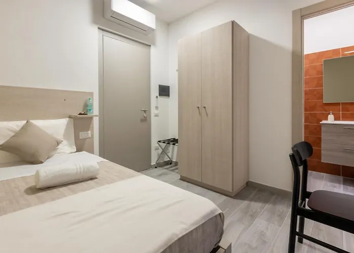 Deledda Affittacamere 3*